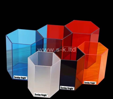 Boîtes hexagonales en acrylique sur mesure