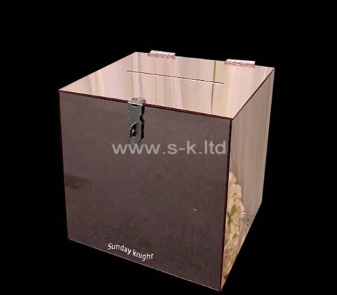 Custom wholesale acrylic locking charity box