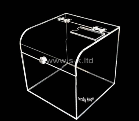 Custom wholesale acrylic dustproof candy display case